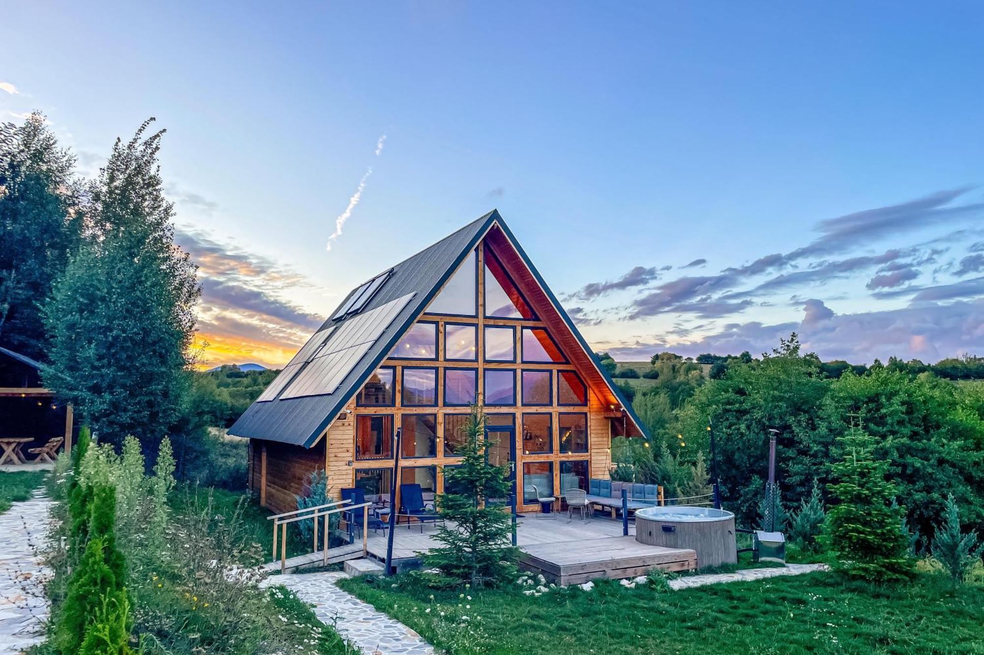 Cabana Timbernest Bran  Buitenkant foto