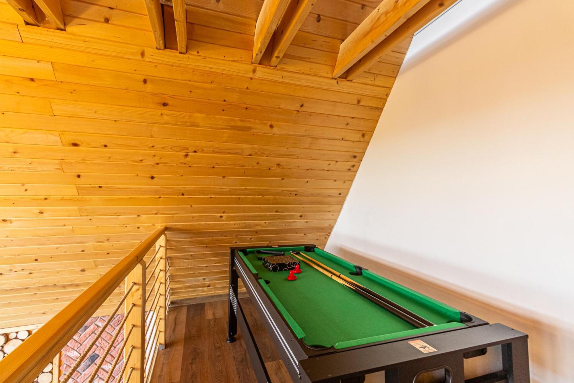 Cabana Timbernest Bran  Buitenkant foto