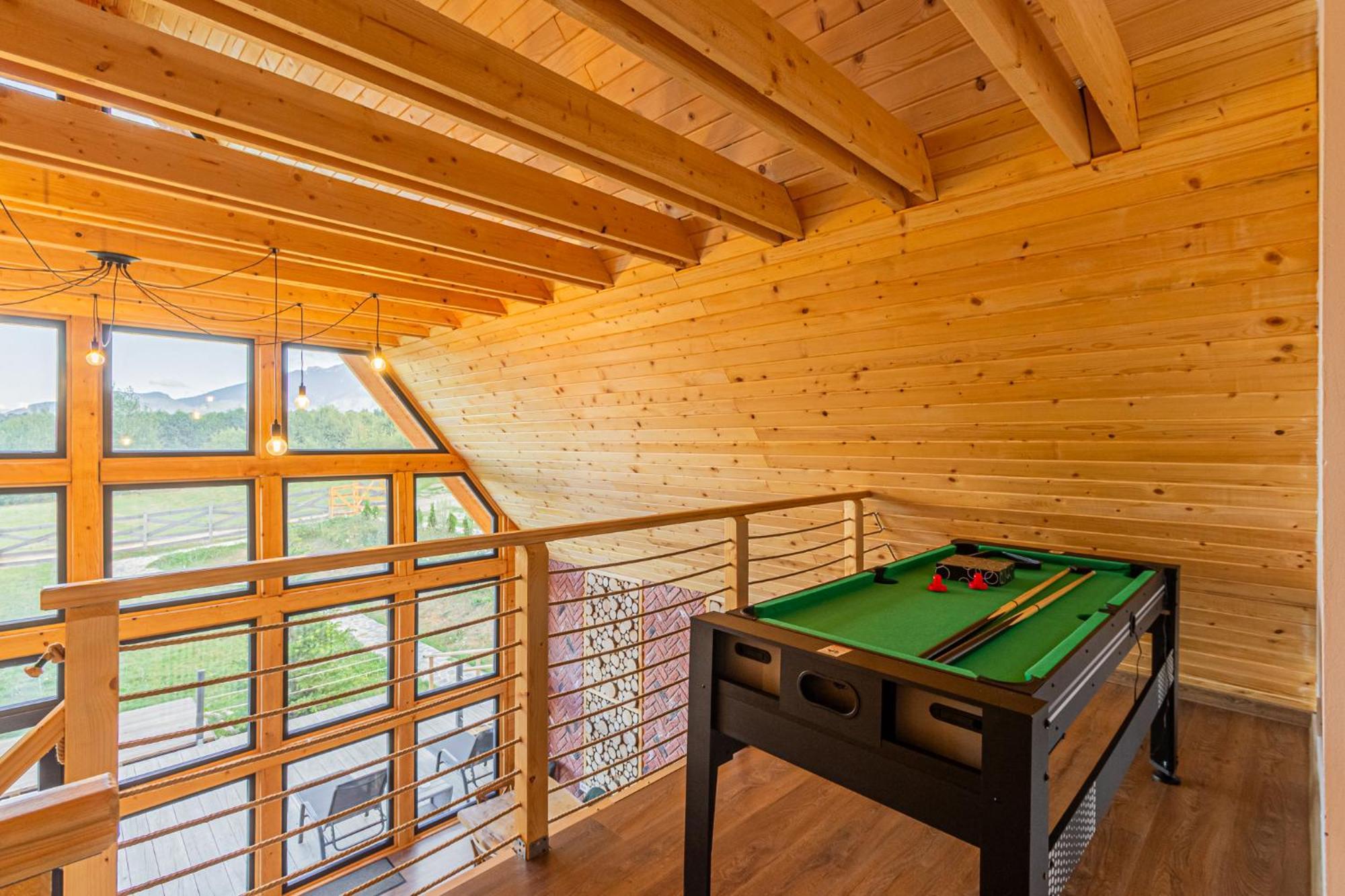 Cabana Timbernest Bran  Buitenkant foto