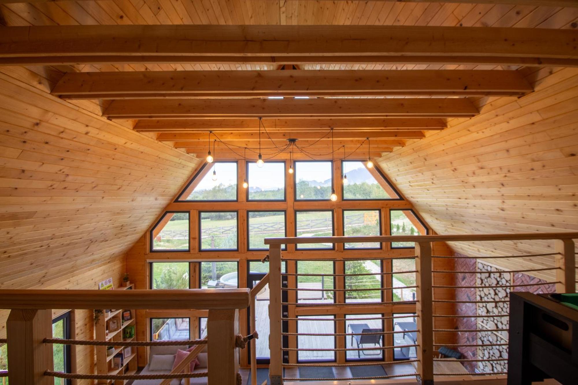 Cabana Timbernest Bran  Buitenkant foto